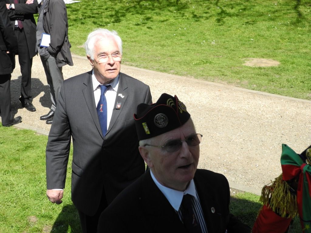 découvrez le contrat révolutionnaire d'un pilote français qui redéfinit les normes de l'aviation. plongez dans les innovations, les enjeux et les opportunités qu'il offre, transformant l'avenir des voyages aériens.