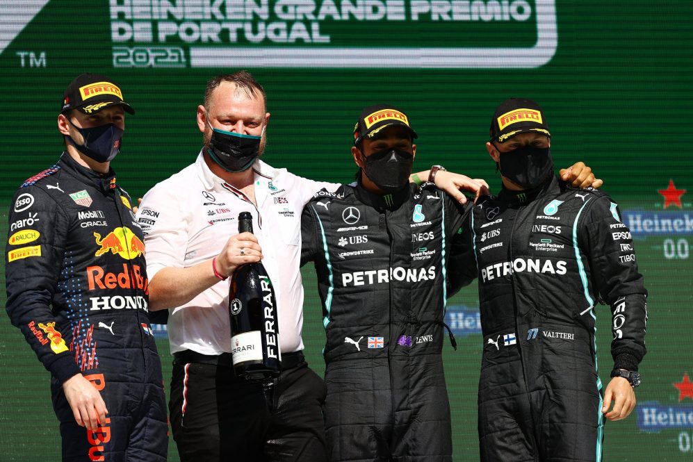 découvrez l'univers fascinant du luxe en formule 1, où performance et sophistication se rencontrent. plongez dans les coulisses des équipes, des voitures haut de gamme et des compétitions réservées aux élites. vivez l'expérience f1 sous le signe du raffinement et de l'innovation.