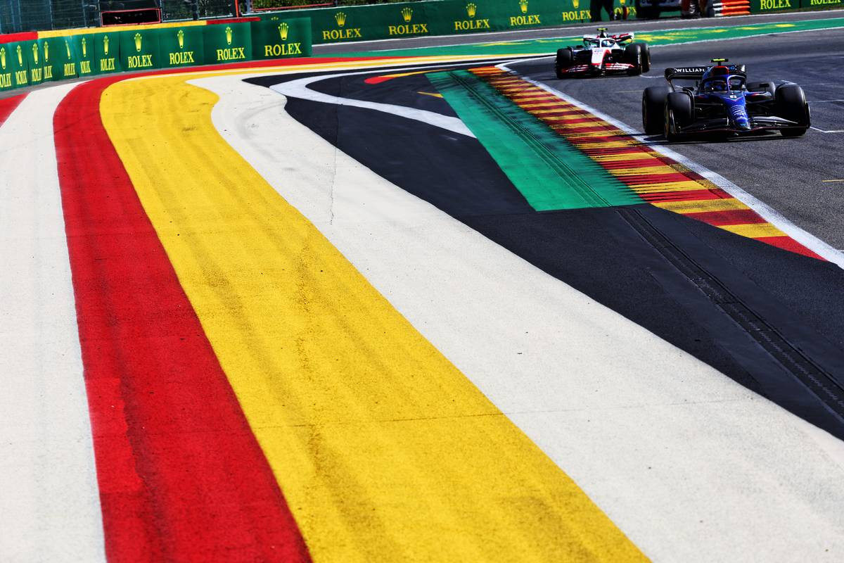 Domenicali : La Formule 1 va bientôt révéler un nouveau calendrier avec des Grands Prix en alternance