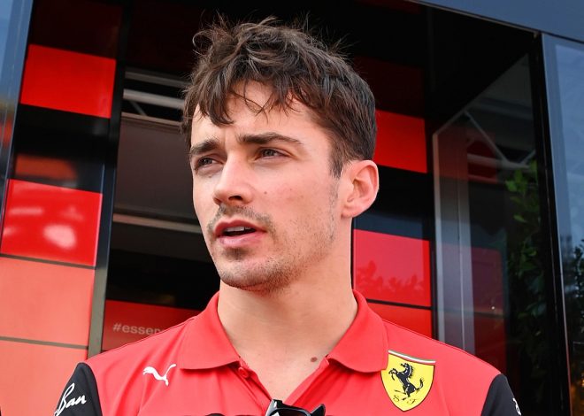 Les frères Leclerc font leur première apparition ensemble chez Ferrari à Abu Dhabi, marquant un événement historique en F1