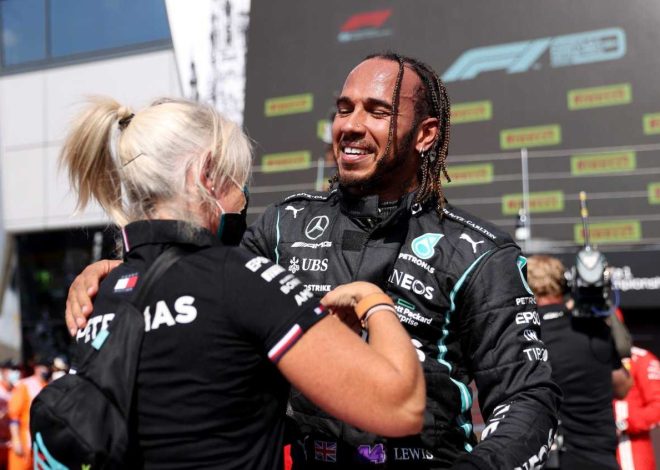 Lewis Hamilton : un bilan impressionnant à l&rsquo;aube de ses 40 ans – titres, victoires et poles d&rsquo;exception