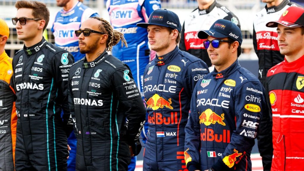 découvrez l'univers fascinant du pilote f1 de cadillac, une légende du sport automobile alliant passion, vitesse et innovation. plongez dans son parcours, ses exploits sur la piste, et son impact sur la saison de formule 1.