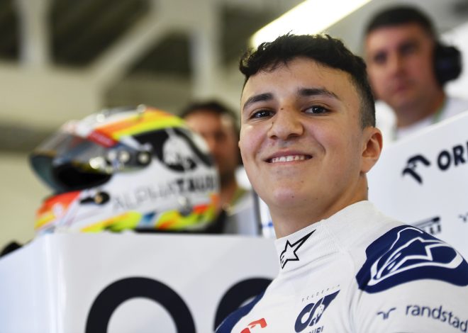 Formule 1 : À la découverte d&rsquo;Isack Hadjar, surnommé le &lsquo;petit Prost&rsquo;, le jeune espoir français sur les circuits