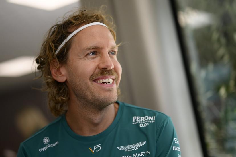 découvrez qui est le successeur de sebastian vettel dans le monde de la formule 1. explorez son parcours, ses performances et son impact sur la compétition automobile.