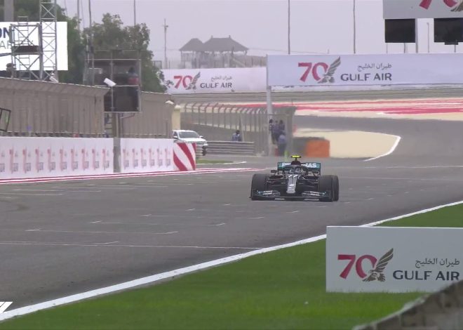 Un bus fait irruption sur le circuit de Formule 1 de Bahreïn, entraînant la suspension des essais