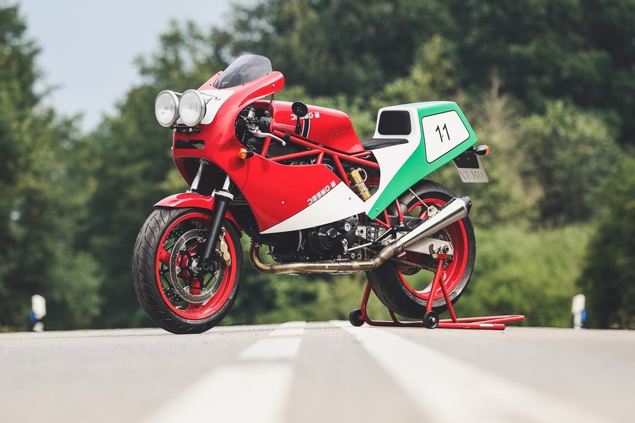 découvrez l'alliance parfaite entre la puissance de ducati et l'esprit de la formule 1. explorez notre sélection de modèles inspirés par la vitesse et la performance de la f1, alliant technologie avancée et design audacieux.
