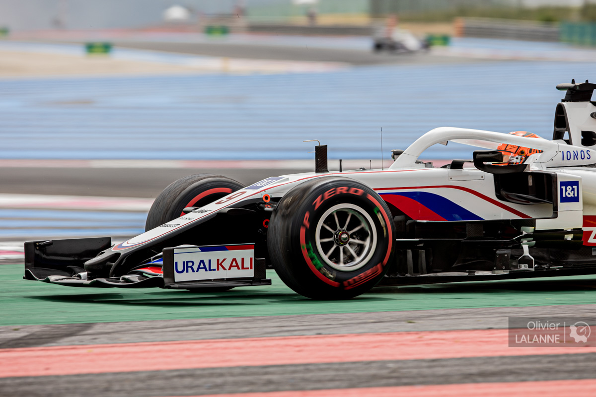 découvrez les opportunités de partenariat en formule 1, unissant innovation, visibilité et passion pour le sport automobile. rejoignez un réseau exclusif et bénéficiez d'une exposition mondiale grâce à des collaborations stratégiques.