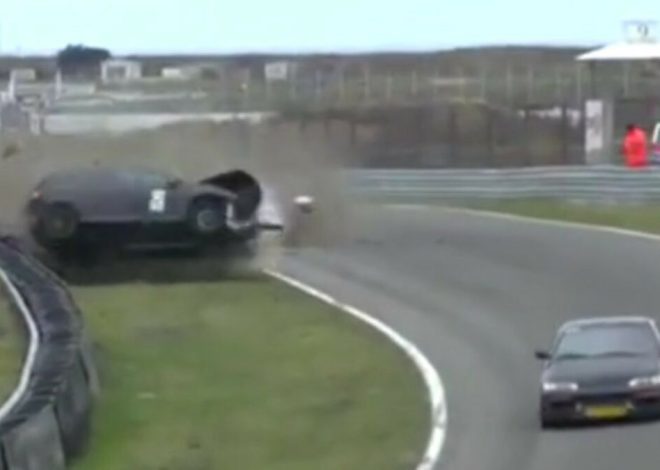 Un pilote de Formule 1 sous les moqueries au volant d&rsquo;une Golf GTI !