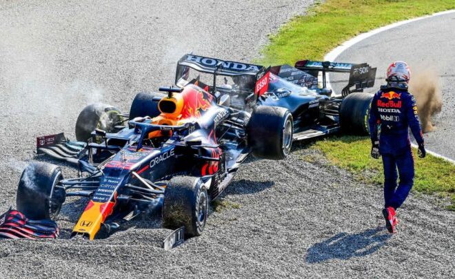 Verstappen réfute l&rsquo;idée d&rsquo;une lassitude envers la F1 mais avoue ne plus avoir envie de s&rsquo;exprimer