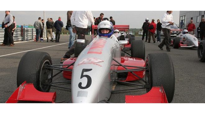 Un pilote de Formule 1 fera une apparition à Magny-Cours pour le Red Bull Motormania