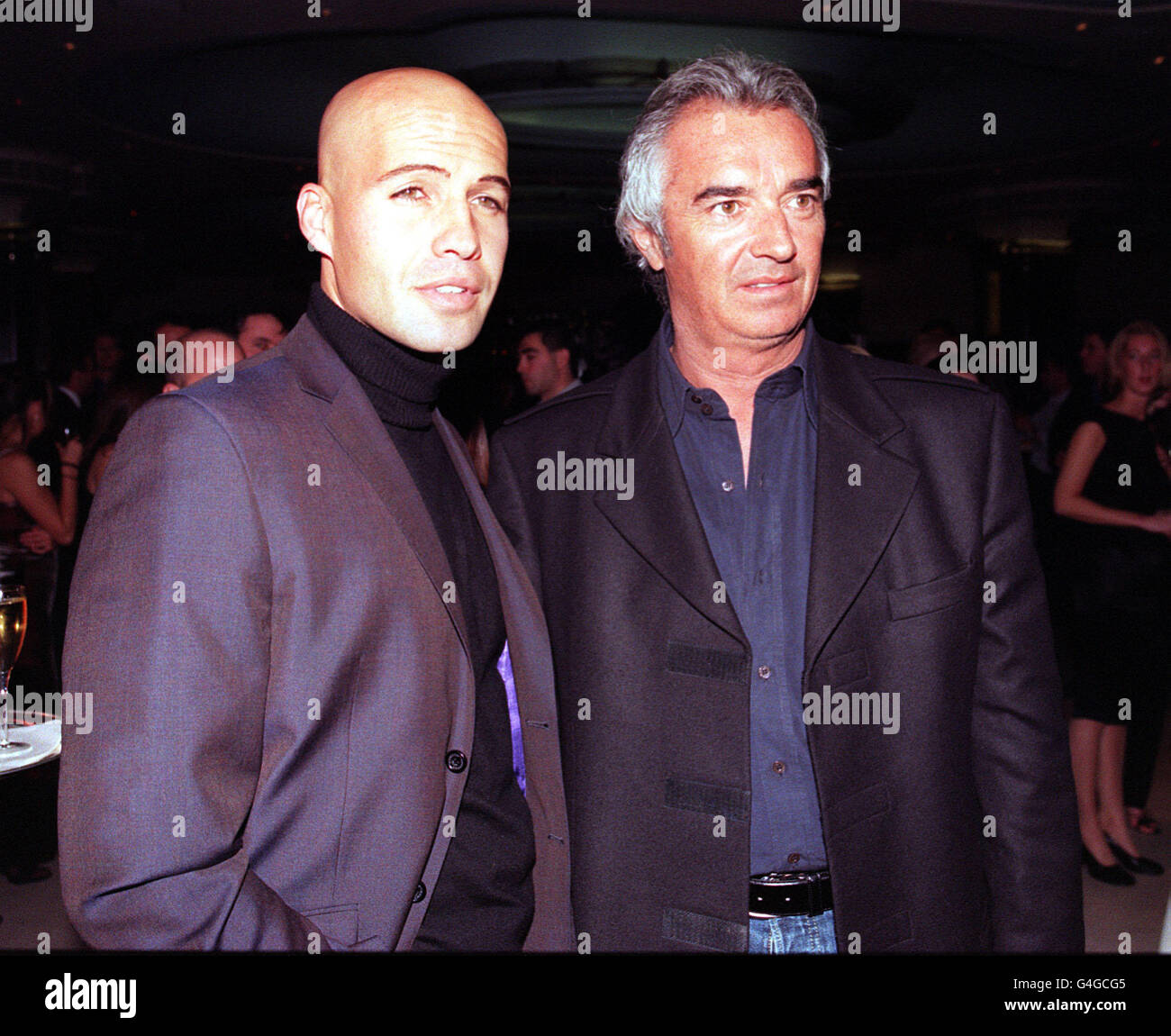 briatore fait son grand retour à enstone, ravivant l'excitation des fans de formule 1. découvrez les implications de son retour sur l'équipe et les projets futurs qui s'annoncent prometteurs.