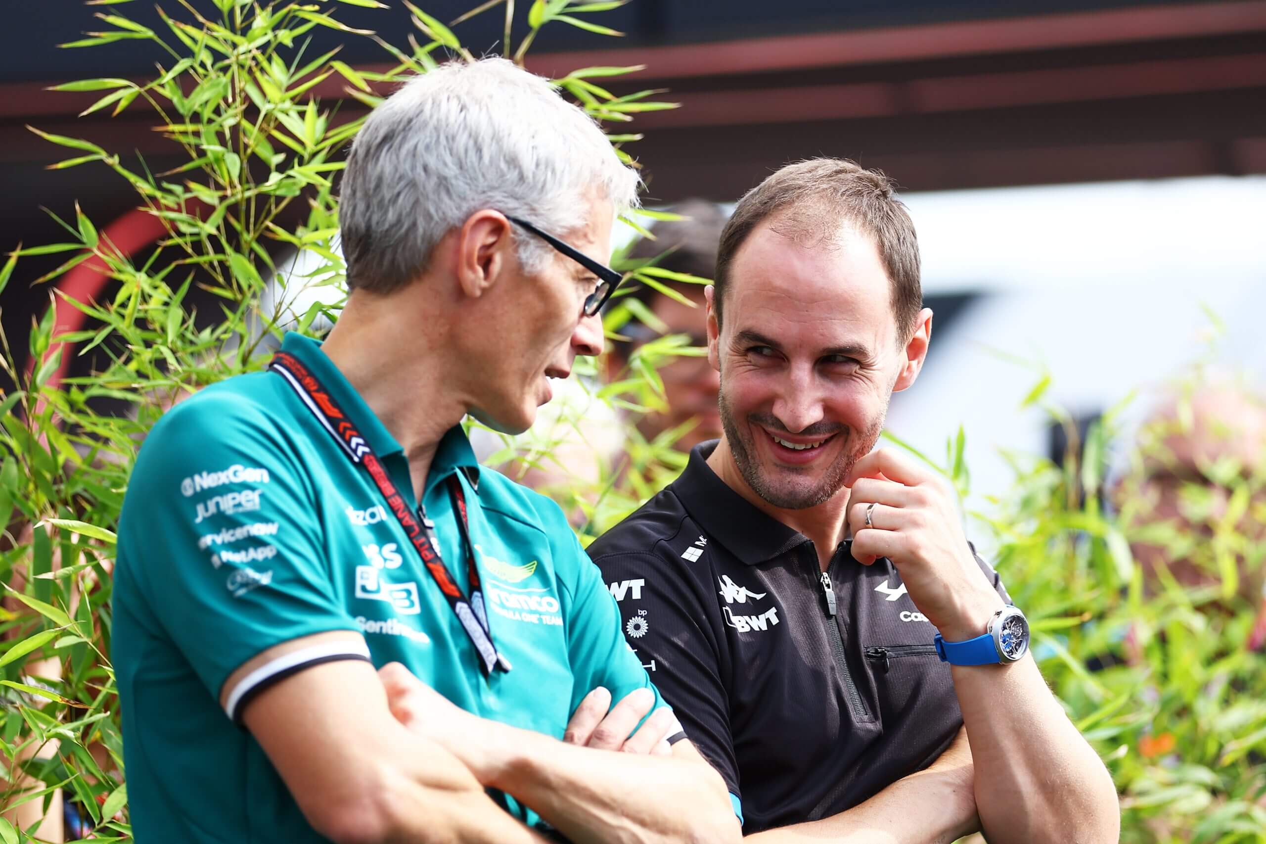 découvrez les détails entourant la démission d'oliver oakes, une décision qui a suscité de nombreuses réactions. analyse des raisons et des conséquences de cette démarche significative.