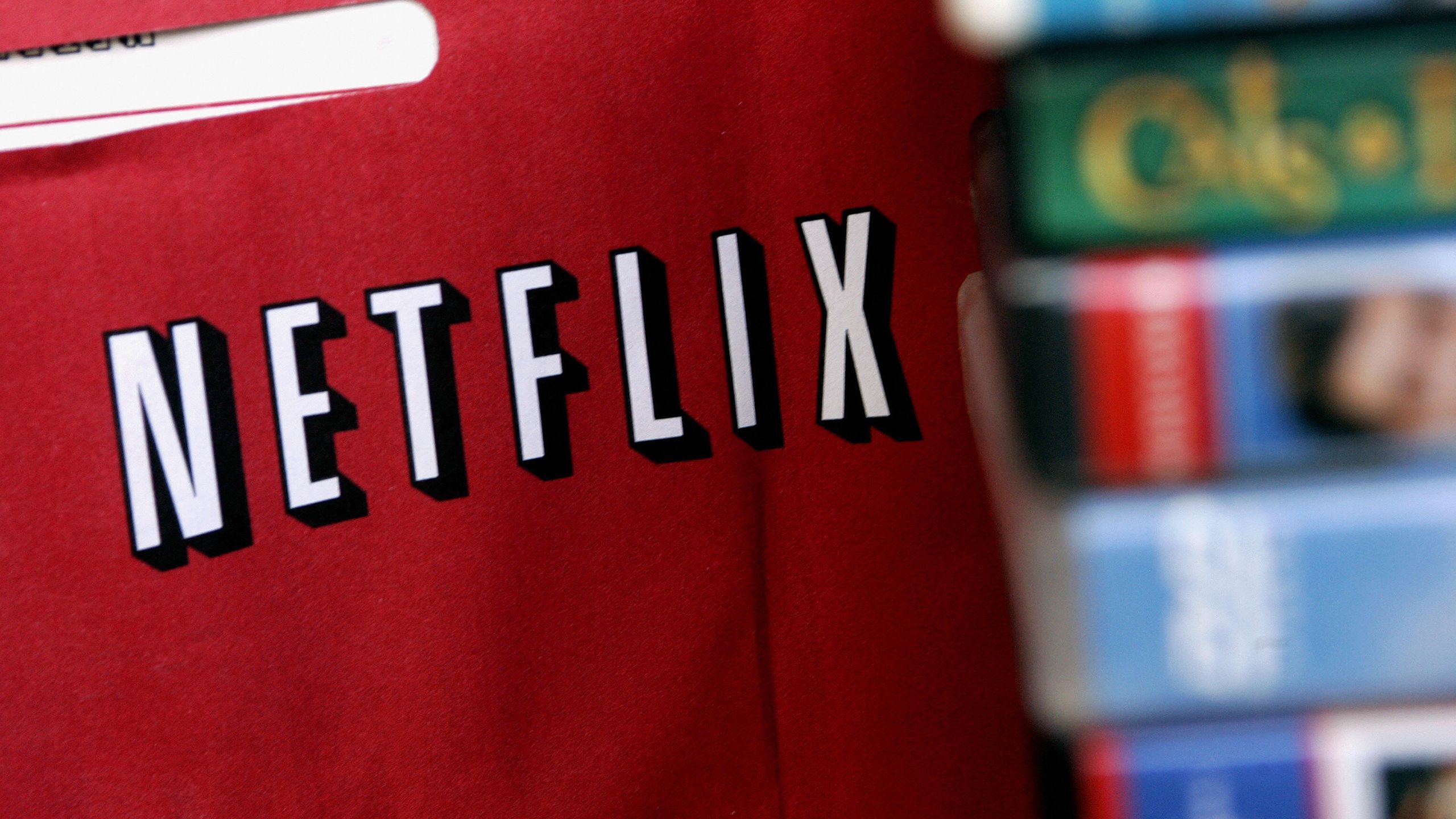 découvrez le parcours inspirant des femmes dans le monde de la formule 1 à travers ce documentaire captivant sur netflix. plongez dans leurs histoires, leurs défis et leur impact dans un milieu longtemps dominé par les hommes.