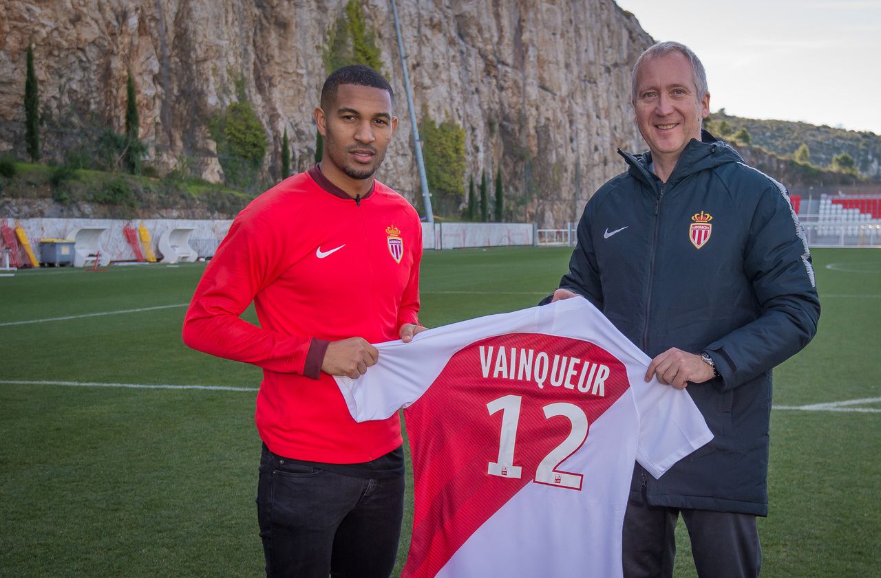 découvrez comment lando norris a triomphé à monaco, marquant une étape mémorable de sa carrière en formule 1. revivez les moments clés de la course, les stratégies gagnantes et l'ambiance électrisante sur le circuit prestigieux.