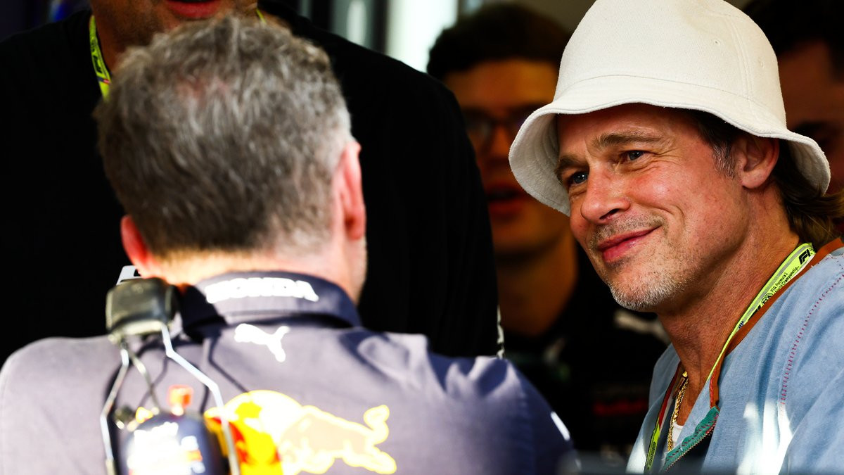 découvrez l'univers fascinant de brad pitt et son lien avec la formule 1. plongez dans les coulisses de sa passion pour la vitesse et le sport automobile, ainsi que son implication dans des projets liés à cet univers palpitant.