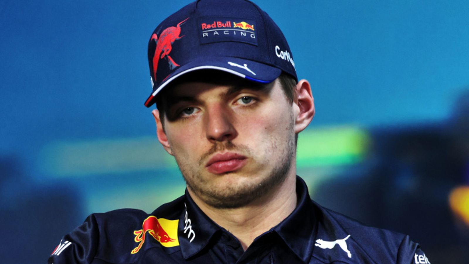découvrez les rumeurs entourant une éventuelle arrivée de max verstappen chez mercedes. analyse des implications pour la formule 1 et les réactions des fans.