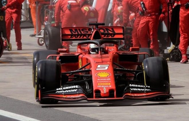 Des documents confidentiels sur la F1 et Ferrari ont fuité, révélant des informations sur Hamilton