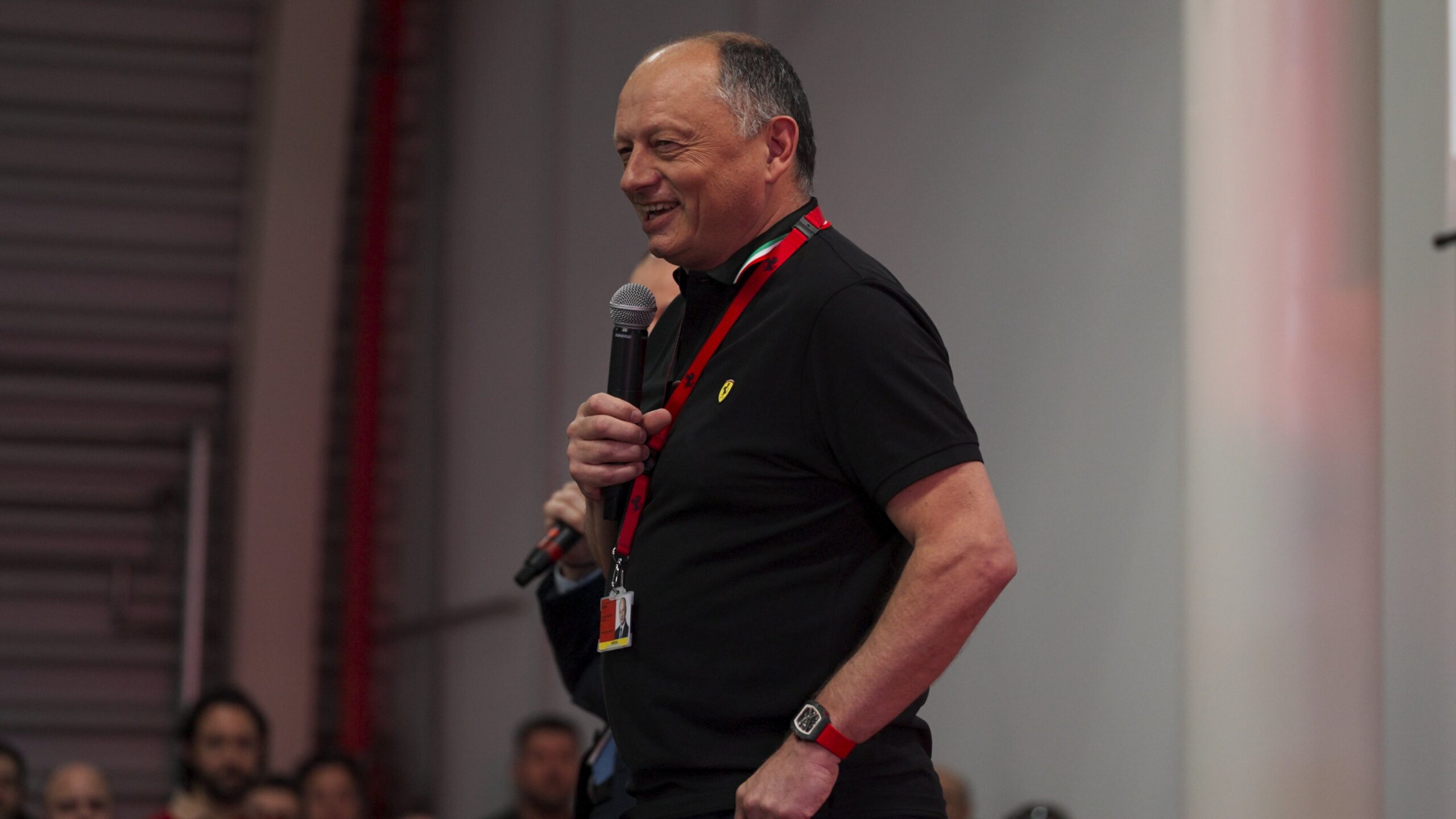 Formule 1 : Frédéric Vasseur reste à la direction de Ferrari, mettant l&rsquo;accent sur la continuité
