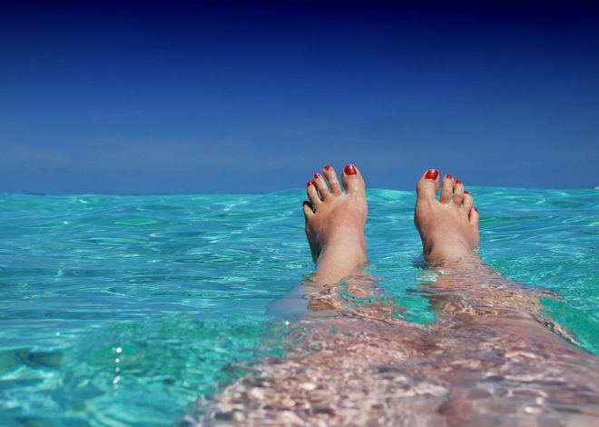 Où les pilotes de Formule 1 choisissent-ils de se détendre pendant leurs vacances : entre plages paradisiaques, escapades romantiques ou moments familiaux ?