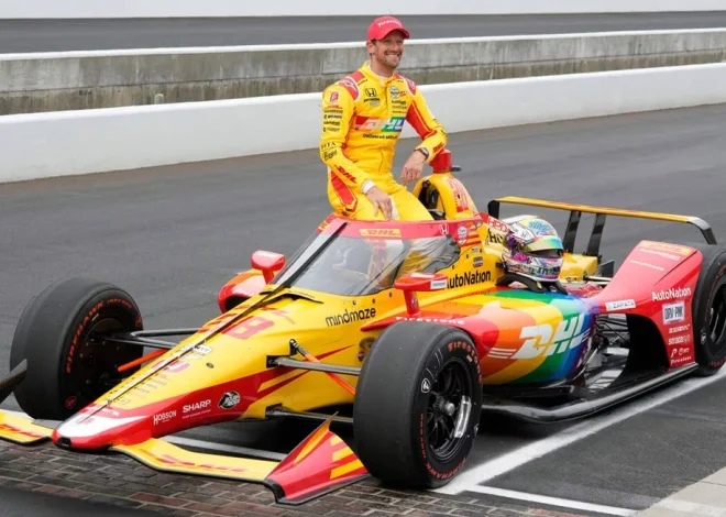 Formule 1 : Romain Grosjean reprend le volant d&rsquo;une F1, cinq ans après son incroyable rétablissement suite à un grave accident