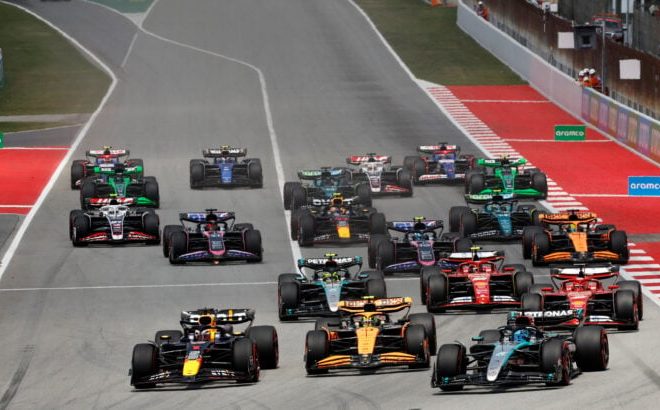 Formule 1 : Norris sur la voie du premier succès au Qatar, Verstappen prêt à bondir