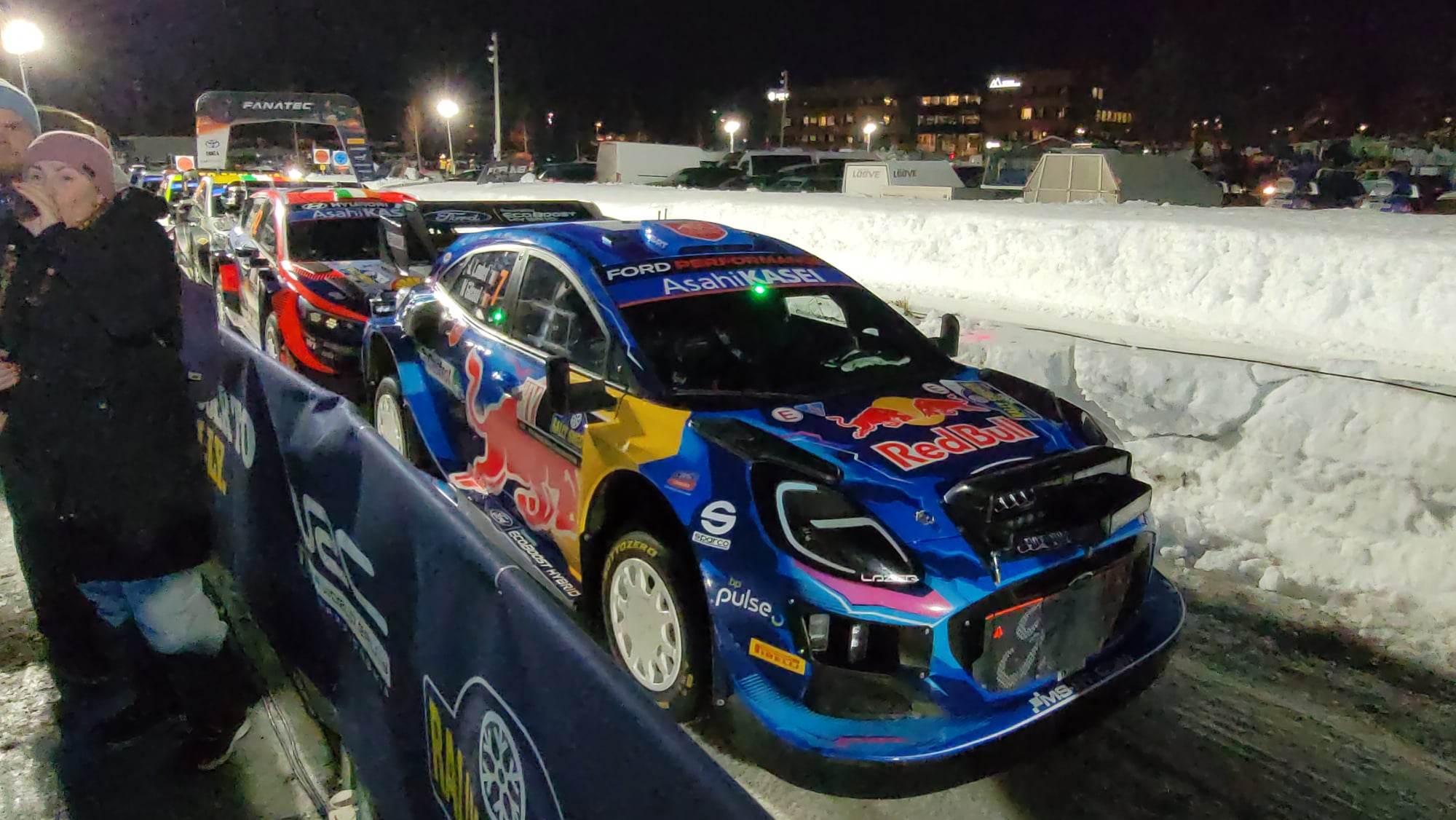 À l&rsquo;instar de la Formule 1 et de &lsquo;Drive to Survive&rsquo;, les sports mécaniques embrassent la tendance des séries documentaires captivantes