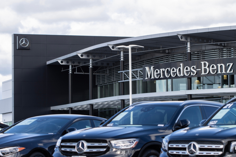 Décryptage du vote controversé sur le moteur : quelles perspectives pour l&rsquo;avenir de Mercedes ?