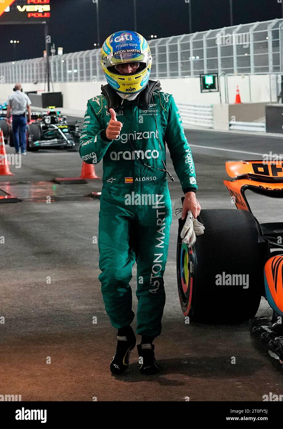 alcaraz rencontre les légendes de la f1 avant son retour très attendu à doha, un moment unique mêlant sport automobile et tennis.