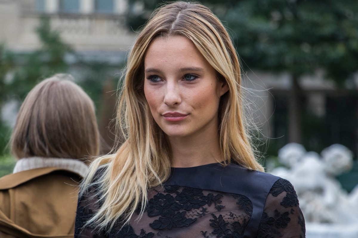 david hallyday éblouit monaco lors d'une performance exceptionnelle, sous le regard admiratif de sa fille ilona qui l'applaudit avec émotion.