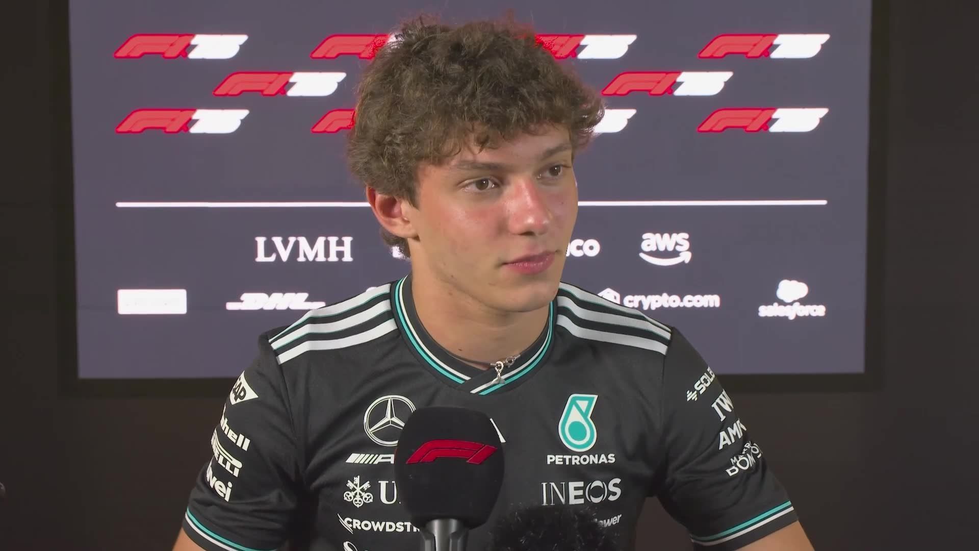 suivez les qualifications et la course sprint du grand prix de chine de formule 1 pour ne rien manquer de l'action sur le circuit.