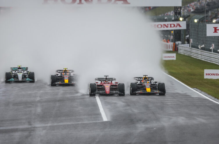 suivez le grand prix du japon en direct : découvrez la chaîne de diffusion et les horaires pour ne rien manquer de cette course exceptionnelle.