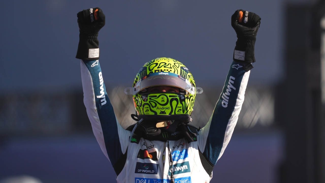 découvrez comment lando norris ambitionne de monter sur le podium en f1 avant de décrocher sa première victoire, avec analyses et dernières actualités.