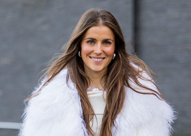 Cette crème de pharmacie au « effet lifting » notée 100/100 sur Yuka repulpe les rides comme par magie