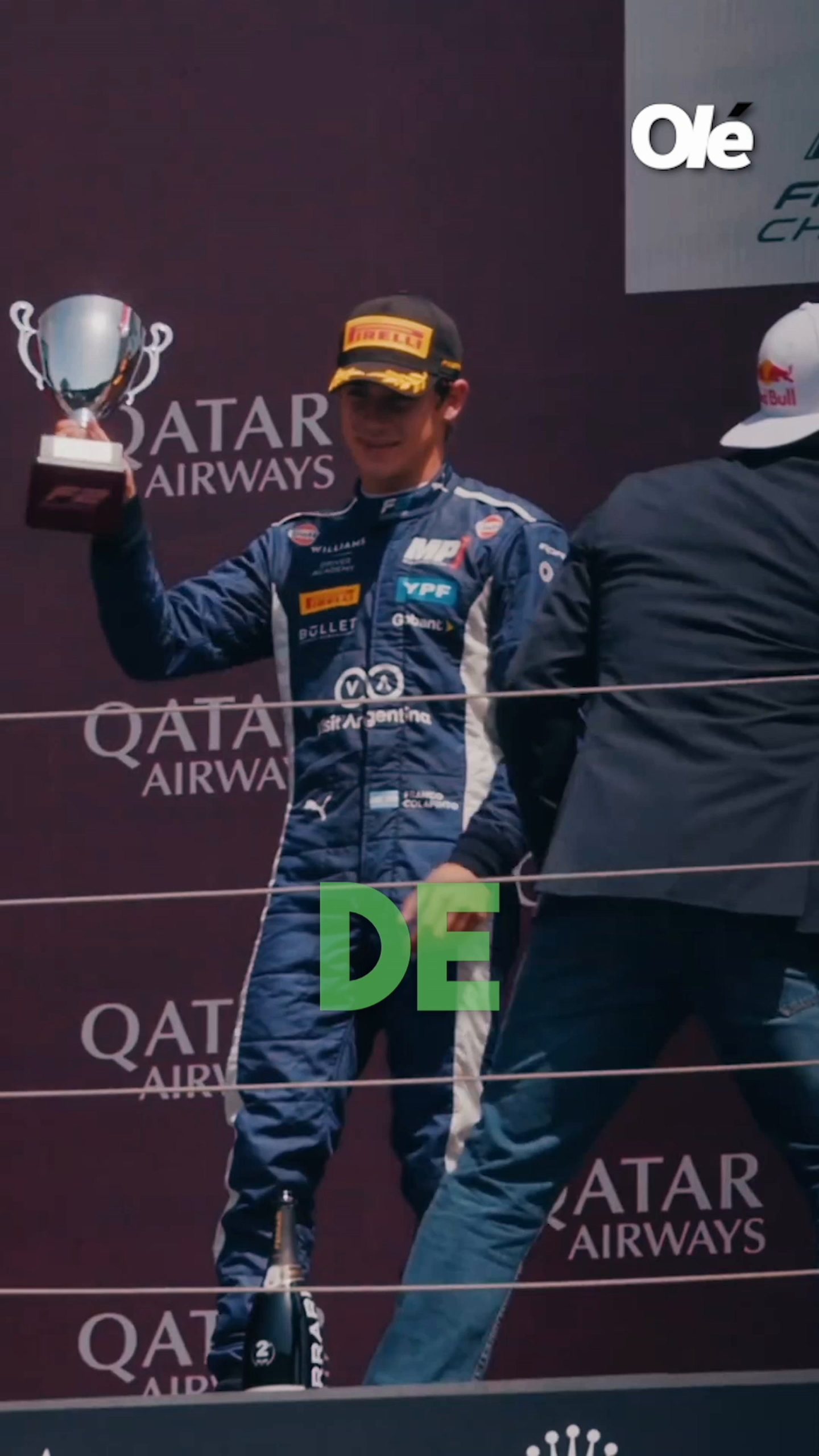 colapinto prend le volant d'une légende de la f1 lors d'un événement exceptionnel à buenos aires, mêlant histoire et passion du sport automobile.