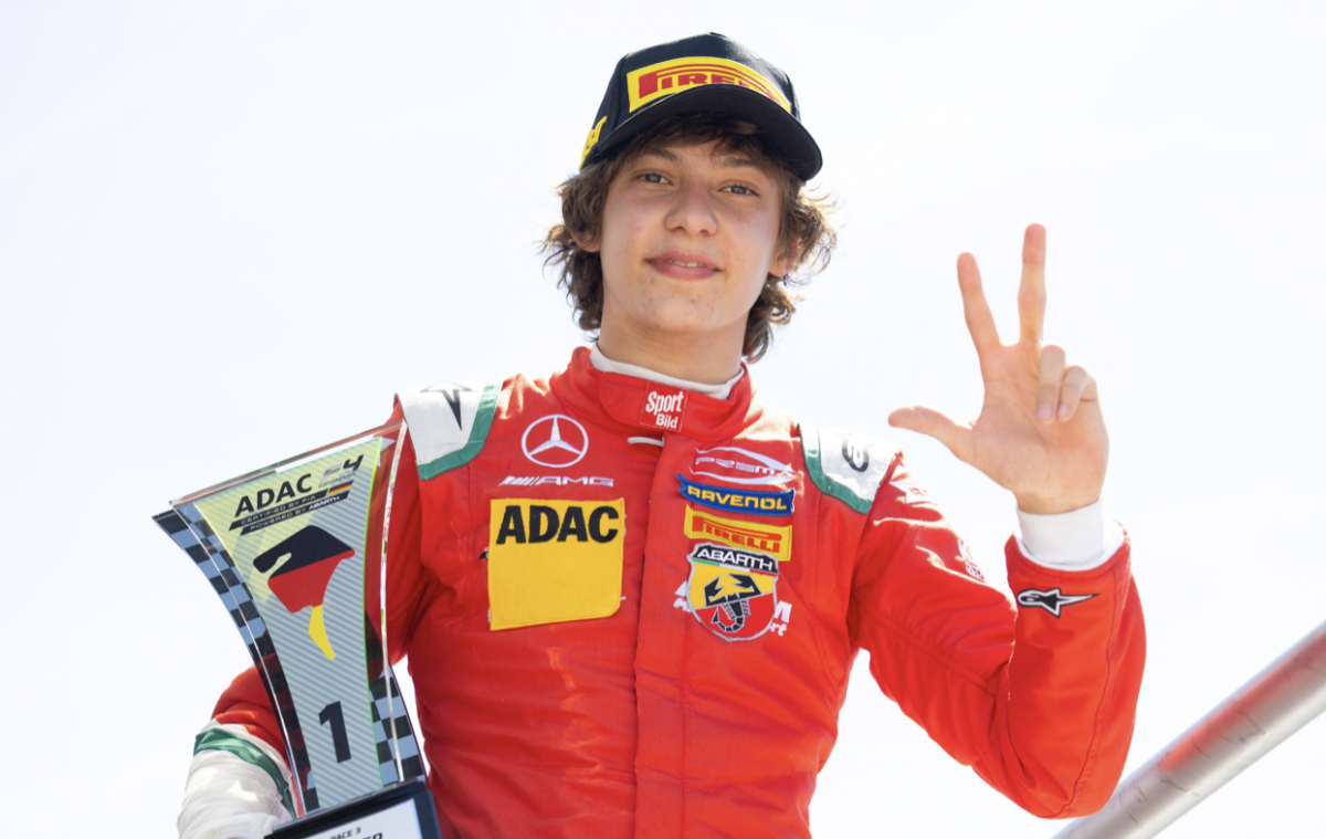 découvrez kimi antonelli, prodige chez mercedes et jeune recordman, qui révolutionne le monde de la course automobile avec son talent exceptionnel.