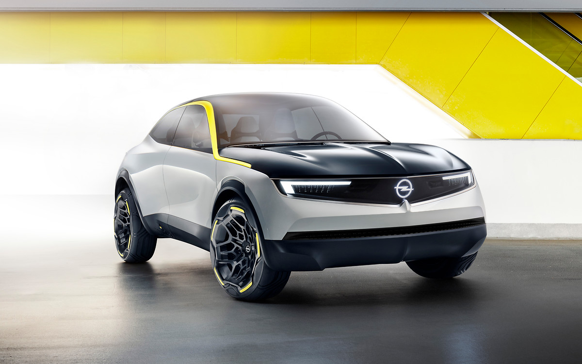 découvrez les performances innovantes d'opel en course électrique, alliant technologie de pointe et passion de la compétition automobile durable.