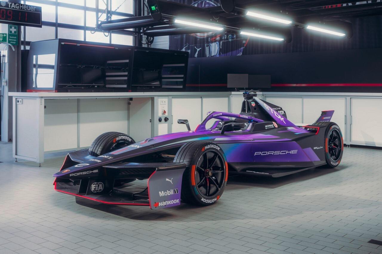 découvrez la porsche 975 rse, la nouvelle monoplace de génération 4 alliant performance, technologie de pointe et design innovant pour une expérience de conduite exceptionnelle.