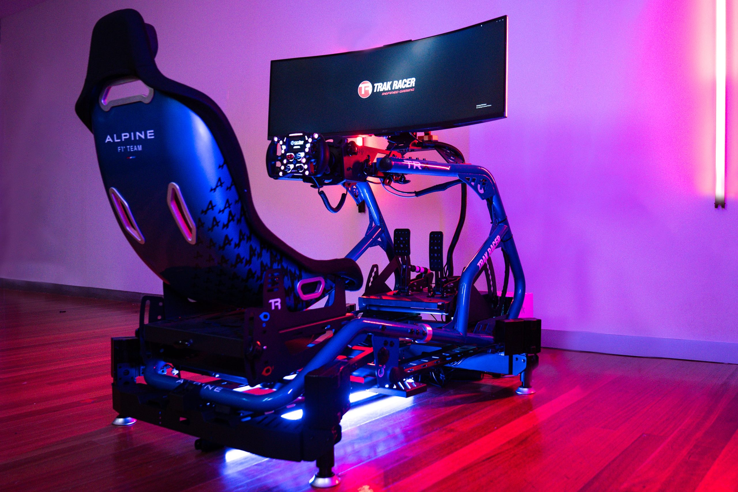 profitez d'une réduction spectaculaire sur le cockpit alpine trak racer et améliorez votre expérience de conduite grâce à un équipement de haute qualité à prix réduit.