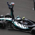 mercedes renonce à l'acquisition d'une écurie de formule 1, marquant un tournant stratégique dans le championnat mondial de f1.