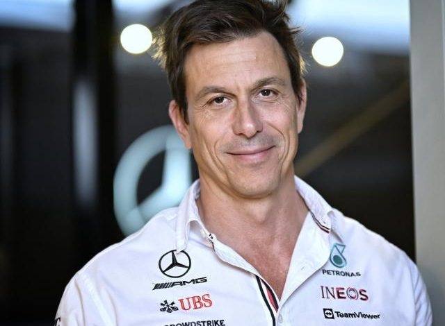 Mercedes : Toto Wolff lance un avertissement urgent suite au dernier revers catastrophique de ses monoplaces en piste